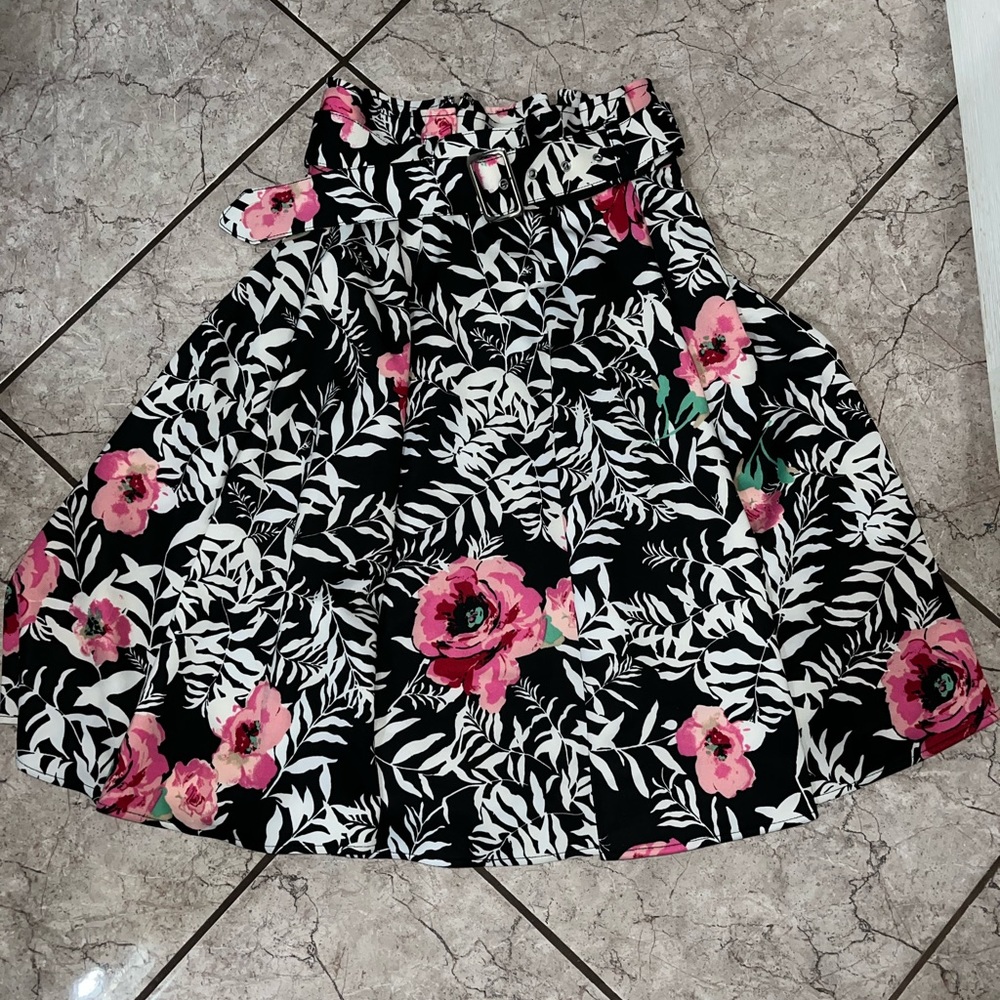 NY&C skirt